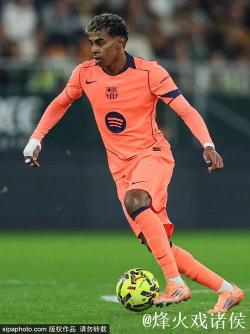 皇马19岁左后卫巴尔德佩尼亚斯或迎本周欧战首秀